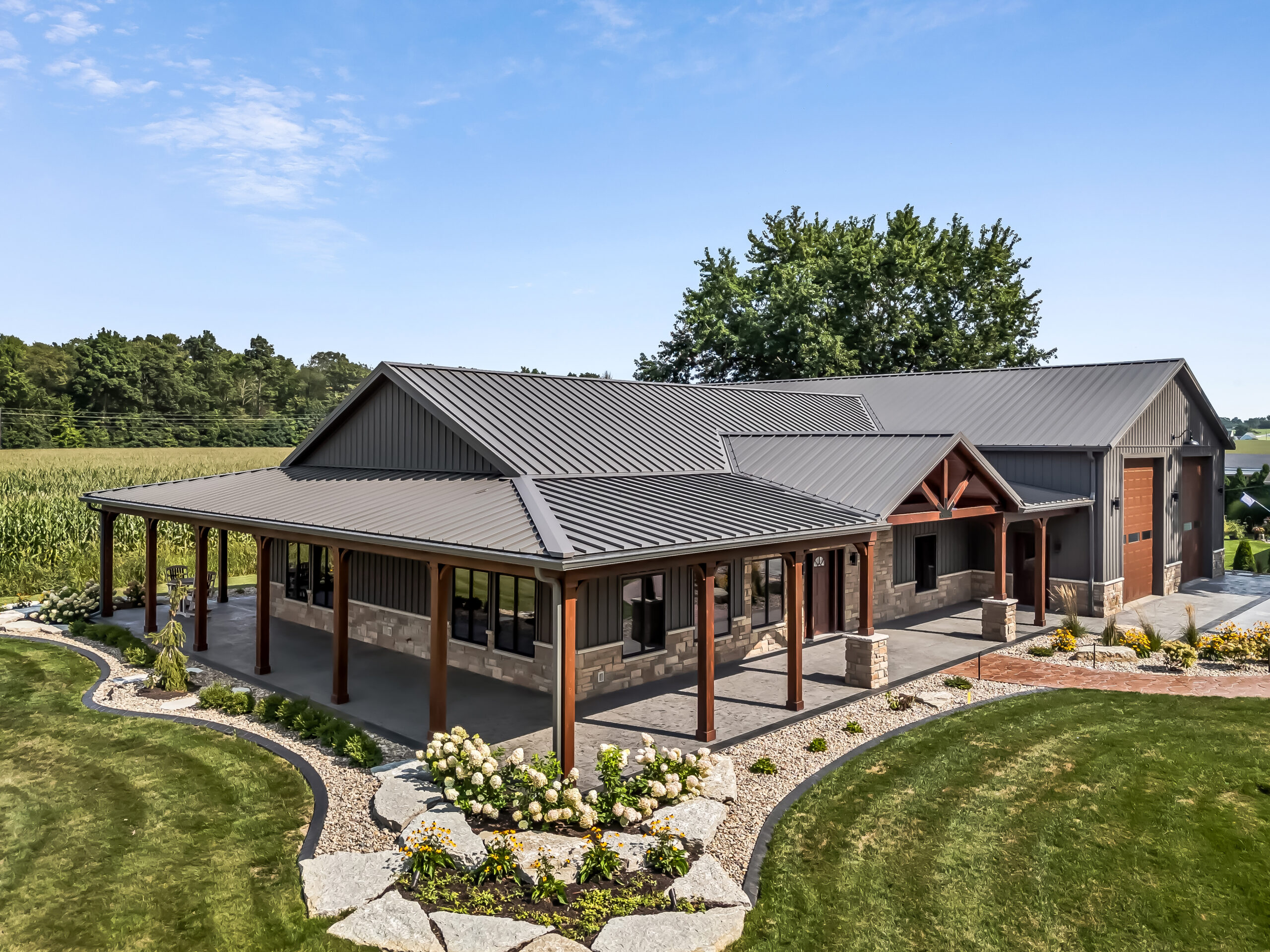 Exterior-new-build-barndominium