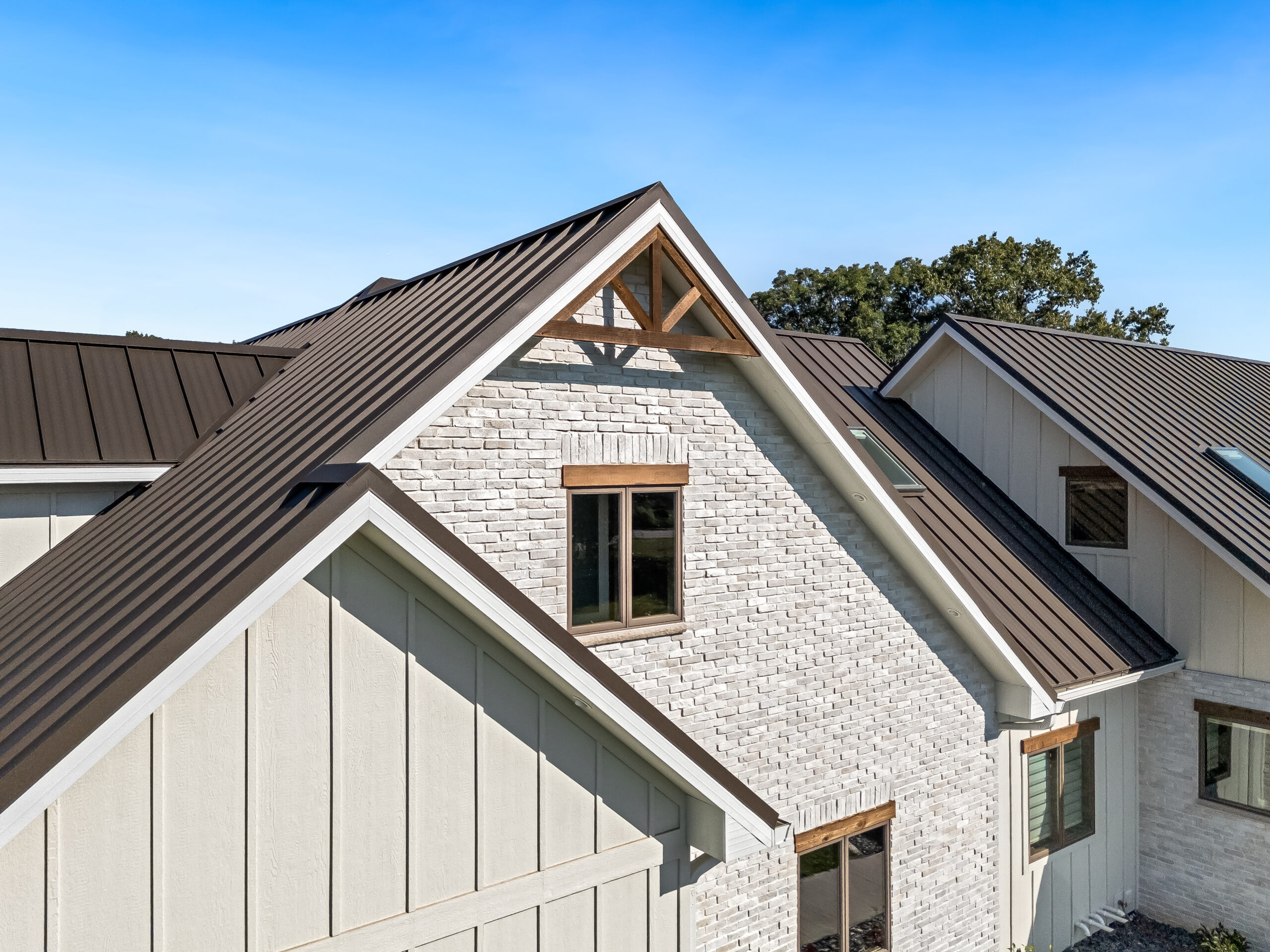Exterior-new-home-roof