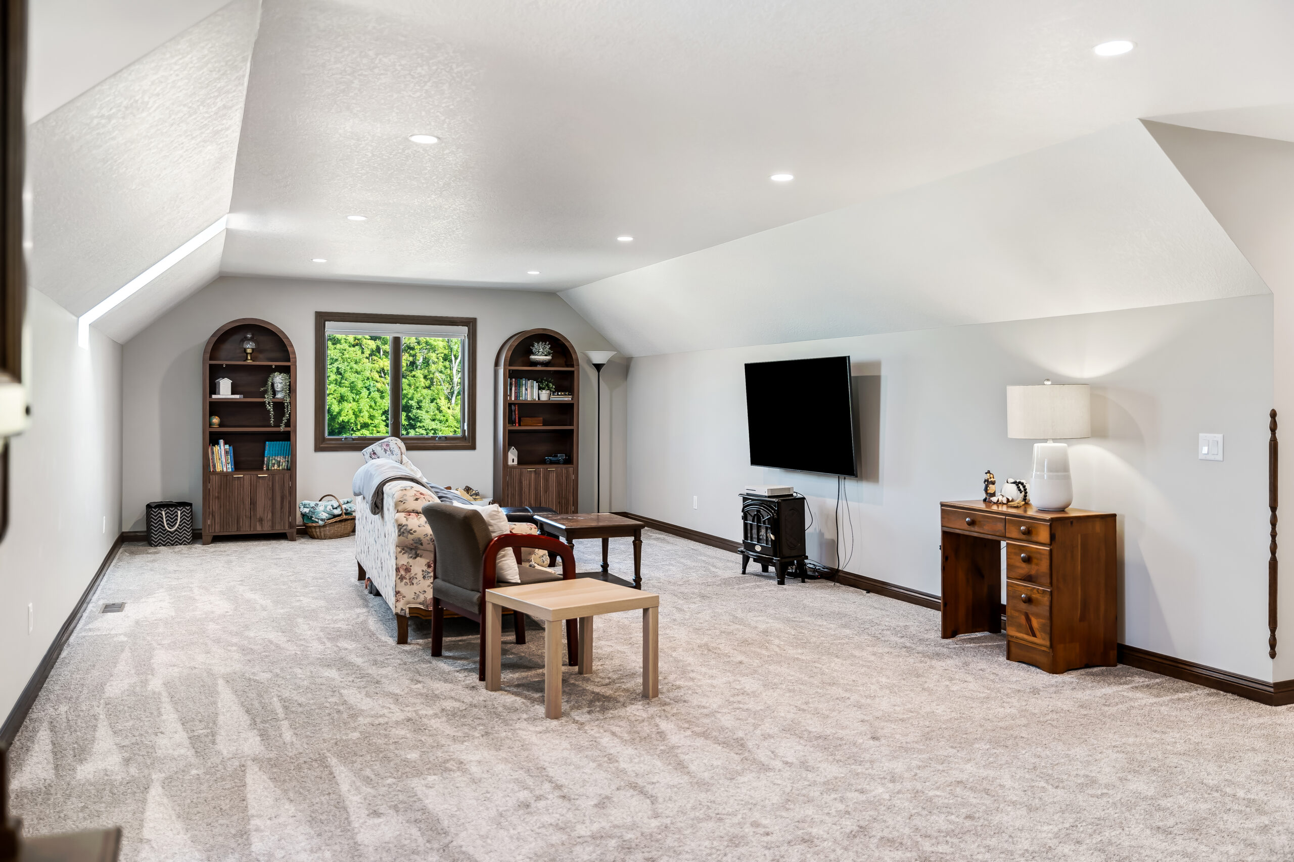 Interior-new-home-upstairs-bonus-room